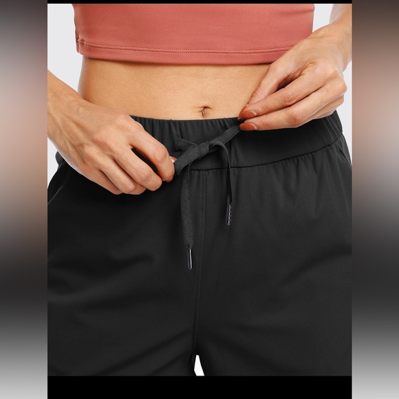 Willit Sports Small-Women’s Shorts NWT - Picture 4 of 12